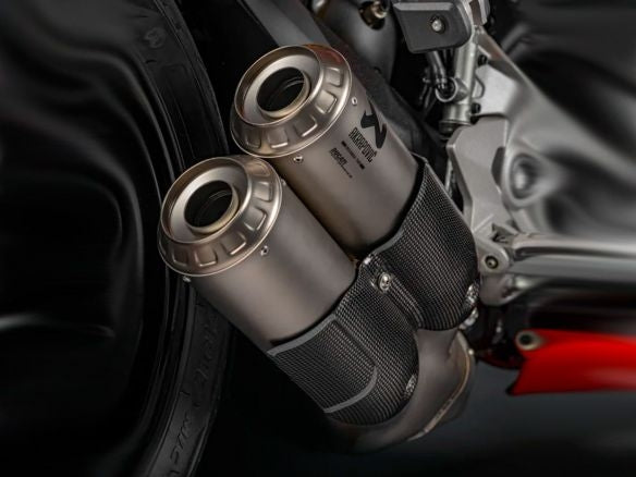 PAIRE DE SILENCIEUX AKRAPOVIC EN TITANE DUCATI PANIGALE SUPERSPORT 950 / S 21-23 OFFICIEL DUCATI