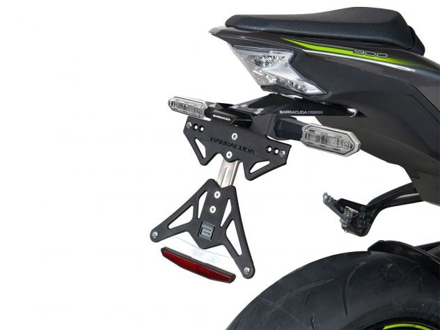 PLAQUE D'IMMATRICULATION BARRACUDA POUR CLIGNOTANTS D'ORIGINE KAWASAKI Z 900 2020-2022