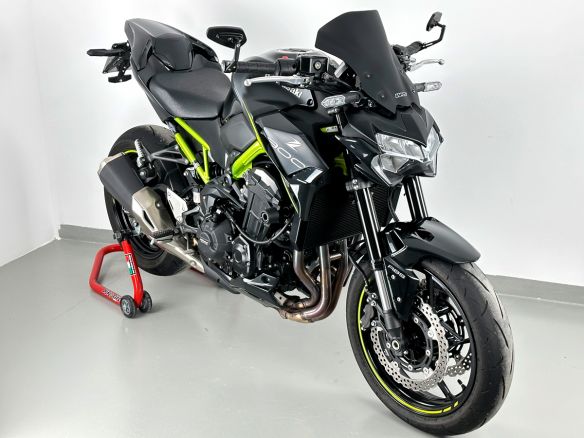 PARE-BRISE WRS TOURING NOIR MAT KAWASAKI Z 900 2020-2024