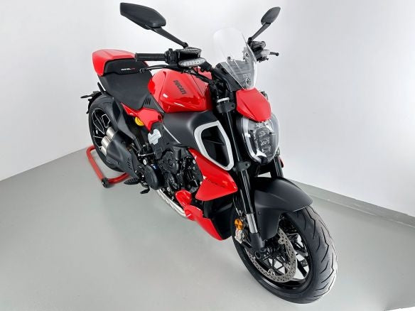 PARE-BRISE WRS SPORT TRANSPARENT DUCATI DIAVEL V4 2023-2024