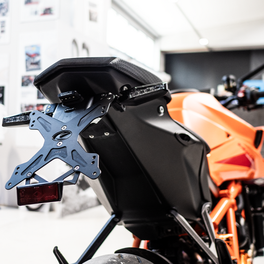 Support de plaque d'immatriculation Evotech KTM 1390 Superduke R / 990 Duke '24-