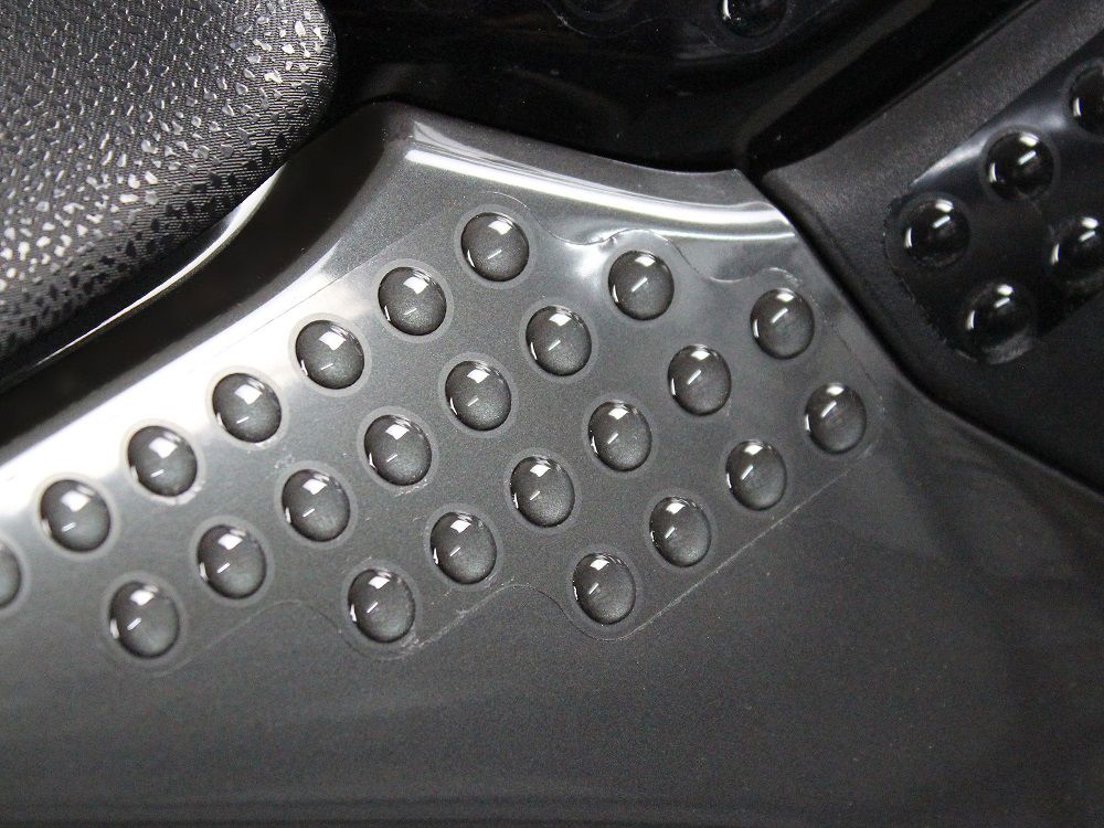 Kit de poignées à fossettes Uniracing Kawasaki Z900 '17- transparent