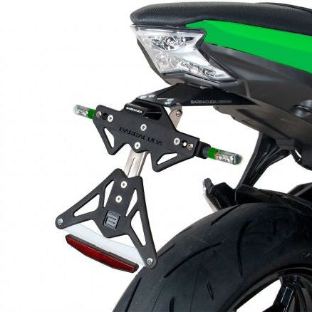 KIT DE PLAQUE D'IMMATRICULATION BARRACUDA KAWASAKI Z 650 / NINJA 650 2017-2022 