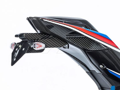 SUPPORT DE PLAQUE D'IMMATRICULATION CARBONE ILMBERGER BMW S 1000 RR 2019-2024 