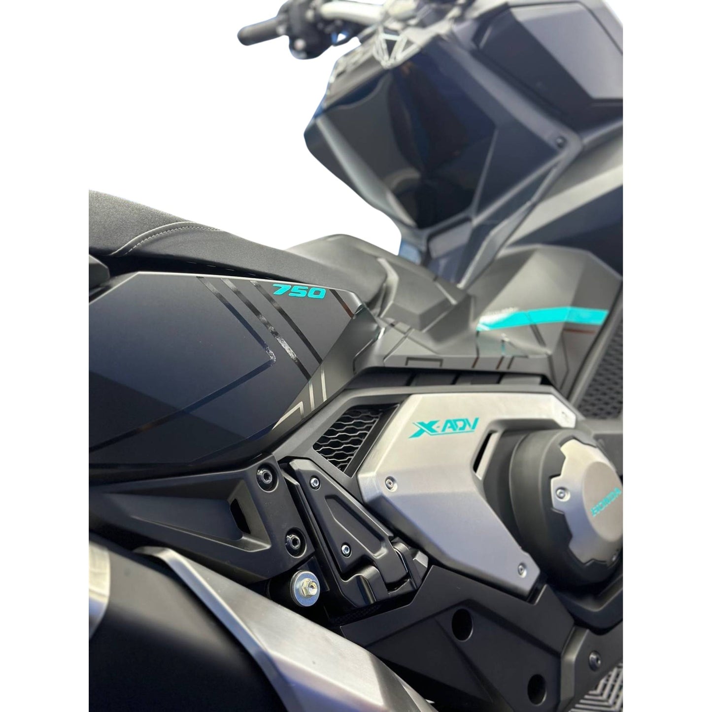 Jeu d'autocollants X-ADV 750 21-24)